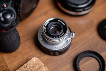 Объектив Voigtlander Heliar 40 мм f/2.8 для Leica M - серебристый
