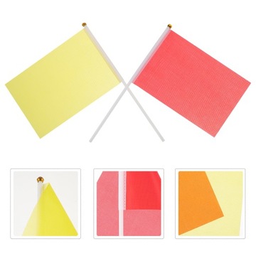 Маленькие парадные флаги. Асетичные украшения комнаты. Рука.