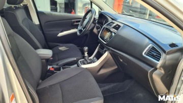 Suzuki SX4 II S-cross Facelifting 1.4 BOOSTERJET 140KM 2018 Suzuki SX4 S-Cross 1.4T 140KM manual Navi czujniki xenony Navi tempomat 1.4, zdjęcie 26