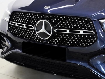 Mercedes GLE V167 SUV Facelifting 3.0 450d 367KM 2024 MERCEDES-BENZ GLE 450 d 4-Matic AMG Line 3.0 (367KM) 2024, zdjęcie 2