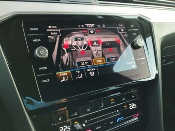 Volkswagen Passat B8 Variant Facelifting 2.0 TDI SCR 200KM 2020 Volkswagen Passat 2.0 TDI 200KM Elegance DSG Virtual LED Matrix ACC Kamera, zdjęcie 15