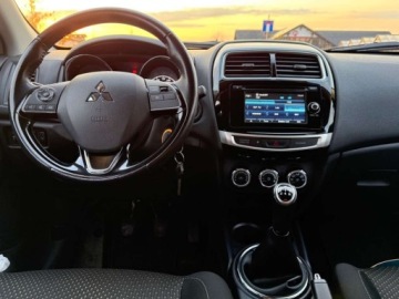 Mitsubishi ASX I SUV Facelifting 2015 1.6 117KM 2016 Mitsubishi ASX Sliczny ASX 1.6 benzyna 117tys km grzany fotel Parktronik, zdjęcie 20