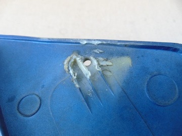 HONDA XL 600V TRANSALP КРЫШКА ПРАВАЯ БОКОВАЯ