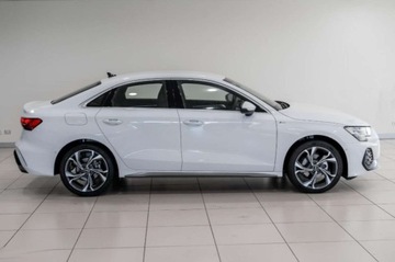 Audi A3 8Y Limousine Facelifting 1.5 35 TFSI 150KM 2025 Audi A3 Limousine S tronic S line Design Technology 1.5 Benzyna, zdjęcie 7
