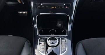 Mercedes GLC C253 SUV 2.1 220 d 170KM 2017 Mercedes-Benz GLC Salon PL Od Dealera 4Matic Czujniki Tempomat Reflektory, zdjęcie 17
