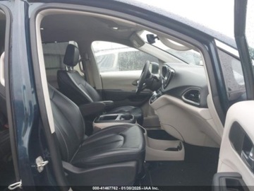 Chrysler Pacifica II 2023 Chrysler Pacifica 2023 Chrysler Pacifica Touring L FWD 3.6 Benzyna 287KM, zdjęcie 4