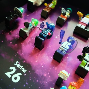 РАМКА ДЛЯ МИНИФИГУР LEGO 71046 СЕРИЯ 26 27СМ