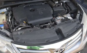 Toyota Avensis III Wagon Facelifting 2.2 D-4D 150KM 2013 Toyota Avensis Toyota Avensis 2.2 D-4D Premium 2.2 Diesel 150KM, zdjęcie 13