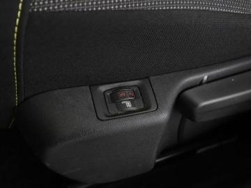 Citroen C3 III Hatchback 1.2 PureTech 82KM 2017 Citroen C3 klimatyzacja multifunkcja czujniki, zdjęcie 33