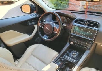 Jaguar F-Pace SUV 2.0 i4D 180KM 2018 Jaguar F-Pace AWD Salon PL GetHelp 2.0 Diesel 180KM, zdjęcie 9