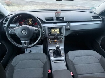 Volkswagen Passat B7 Variant 1.6 TDI CR DPF BlueMotion 105KM 2012 Volkswagen Passat VOLKSWAGEN PASSAT 1.6Tdi z 2012 Stan Bdb klimatronik Alu, zdjęcie 7