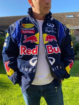 Nowa haftowana kurtka wyścigowa Red Bull F1