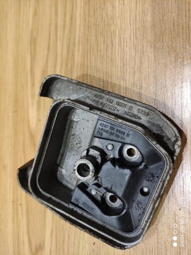 STIHL HS 81 ОСНОВАНИЕ КОРПУСА КРЫШКА ФИЛЬТРА