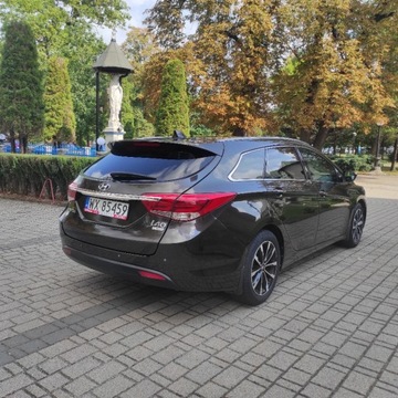 Hyundai i40 Kombi Facelifting 1.7 CRDi 141KM 2016 Hyundai i40 Bezwypadkowy Idealny stan Salonowy Kamera czujniki ksenon 1.7, zdjęcie 5