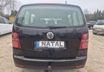 Volkswagen Touran I 2008 Volkswagen Touran 1,6Mpi Klimatronik Maly przebieg 1.6 Benzyna 105KM, zdjęcie 2