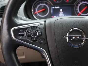 Opel Insignia I Country Tourer 2.0 CDTI Ecotec 163KM 2014 Opel Insignia 2.0 CDTI, Automat, Skóra, Navi, zdjęcie 20