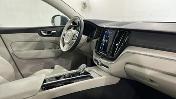 Volvo XC60 II 2021 Volvo XC 60 B4 AWD Inscription, zdjęcie 13