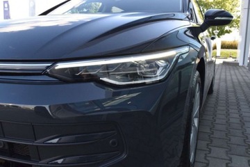 Volkswagen Golf VIII Variant 1.5 eTSI 150KM 2024 Volkswagen Golf SalonPL 1.5eTSI 150KM Variant DSG Pakiety ACC ALU17 Gwaran, zdjęcie 38