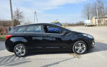 Hyundai i30 II Wagon 1.6 CRDi 110KM 2015 Hyundai i30 1.6D Navi Kamera 2015r Sprowadzony Oplacony 1.6 Diesel, zdjęcie 8