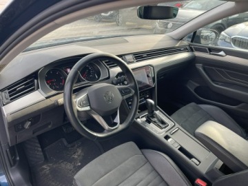 Volkswagen Passat B8 Variant Facelifting 2.0 TDI SCR 150KM 2023 Volkswagen Passat Variant Automat Skóra Kamera, zdjęcie 6