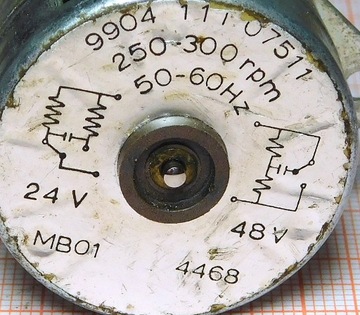 Двигатель 24 В, 50 Гц, редуктор 250 об/мин [053]C1