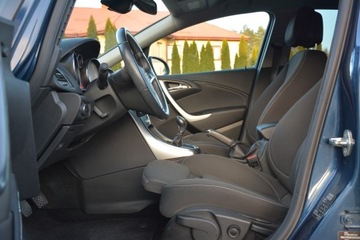 Opel Astra J Hatchback 5d 1.4 Turbo ECOTEC 140KM 2011 OPEL ASTRA J 1.4 Turbo 140 KM, zdjęcie 20