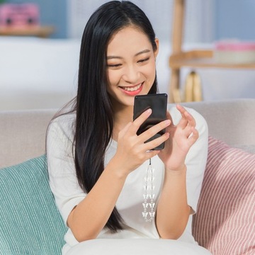 Подвеска для телефона в форме бабочки с бусинами