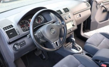 Volkswagen Touran II 2.0 TDI 140KM 2015 Volkswagen Touran XENON, LED, Czujniki, Tempomat, NAVI, Alcantara, Climatr, zdjęcie 5
