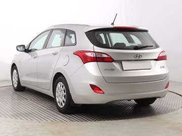 Hyundai i30 II Wagon 1.4 CRDi 90KM 2013 Hyundai i30 1.4 CRDi, Salon Polska, Serwis ASO, zdjęcie 3