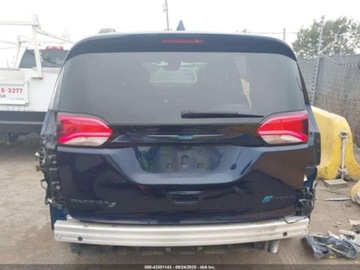 Chrysler Pacifica II 2020 Chrysler Pacifica Hybrid Limited 2020 3.6l 3.6 Hybryda 260KM, zdjęcie 4