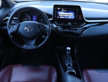 Toyota C-HR I Crossover 1.8 Hybrid 122KM 2018 Toyota C-HR 1.8 Hybrid, Salon Polska, Serwis ASO, zdjęcie 6