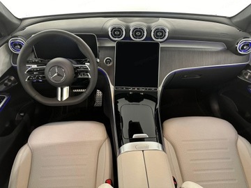 Mercedes GLC C254/X254 Coupe 2.0 220d 197KM 2025 GLC Coupe 220 d 4-Matic AMG Line 2.0 (197KM) 2025, zdjęcie 9