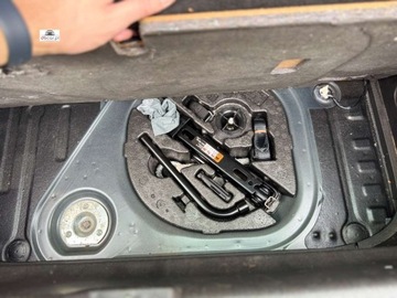 Opel Adam Hatchback 1.4 87KM 2015 Opel Adam 1.4 87KM, bogate wyposazenie, super stan, grzane fotele i kierow, zdjęcie 26