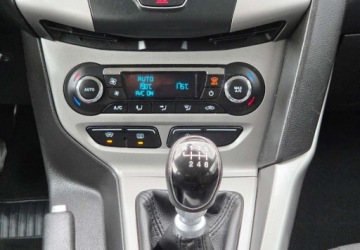 Ford Focus III Kombi Facelifting 1.6 TDCi 115KM 2014 Ford Focus 1,6 Diesel 116 km 1.6 Diesel 116KM, zdjęcie 8