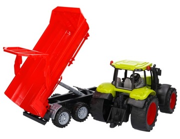 Duży traktor z przyczepą 2637