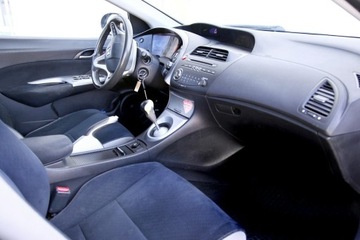 Honda Civic VIII Hatchback 5d 1.4 i 83KM 2007 Honda Civic Salon PL/ 2 Ręka/ Klimatronic/6, zdjęcie 8