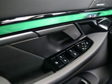 BMW Seria 5 G90-91 Touring 2.0 520d 197KM 2025 BMW Seria 5 BMW 520d xDrive Limuzyna 2.0 Diesel 197KM, zdjęcie 18