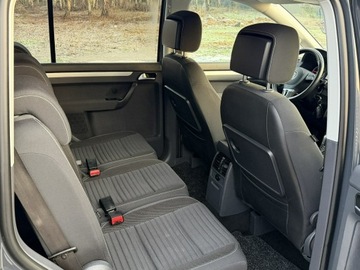 Volkswagen Touran II 1.6 TDI 105KM 2014 Volkswagen Touran 1.6TDI 2014 Wersja CUP Opłacony, zdjęcie 7