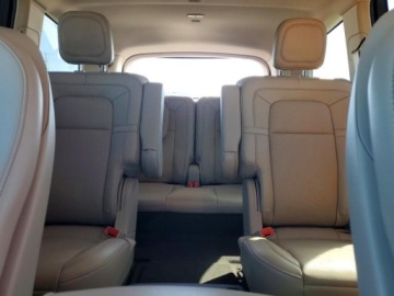 Lincoln Aviator 2023 Lincoln Aviator Reserve 2023 3.0 Benzyna 400KM, zdjęcie 11