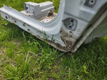 RANGE ROVER EVOQUE 12- ПРАВАЯ ПЕРЕМЫЧКА