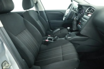 Citroen C4 II Hatchback 5d 1.4 16v VTi 95KM 2013 Citroen C4 1.4 16V, Klima, Tempomat,ALU, zdjęcie 6