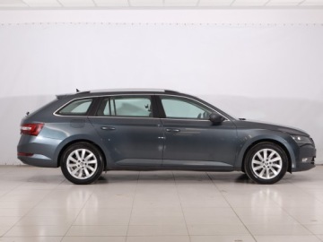 Skoda Superb III Liftback 1.8 TSI 180KM 2017 Skoda Superb 1.8 TSI, Salon Polska, 1. Właściciel, zdjęcie 5