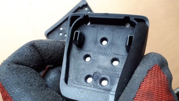 A3 8Y NAKŁADKI NA PEDAŁY CHROM MANUAL UK