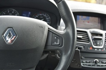 Renault Laguna III Grandtour 2.0 16v 140KM 2009 Renault Laguna 2.0 16v 140KM 2009r. Xenon TEMPOMAT, zdjęcie 19