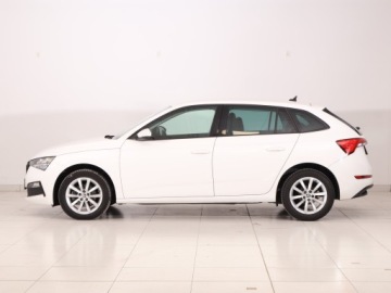 Skoda Scala Hatchback 1.0 TSI 110KM 2022 Skoda Scala 1.0 TSI, Salon Polska, Serwis ASO, zdjęcie 2