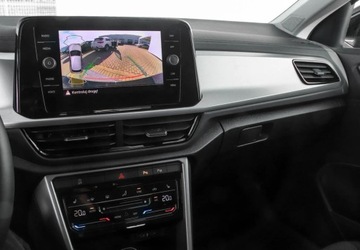 Volkswagen T-Roc I 2024 Volkswagen T-Roc 1.0 TSI 116KM Life Kamera Cofania Reflektory LED Benzyna, zdjęcie 17