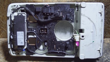 AUDI A5 8T S-LINE LAMPKA OŚWIETLENIE KABINY