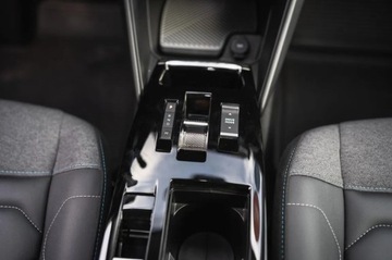 Citroen C4 III SUV 1.2 PureTech 130KM 2022 Citroen C4 1.2 PureTech, Salon Polska, zdjęcie 21