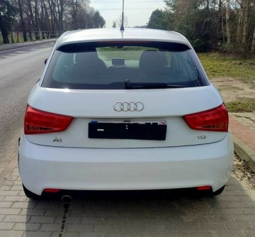 Audi A1 I Hatchback 3d 1.6 TDI 105KM 2012 Audi A1 5 drzwi bardzo zadbane 1.6tdi, zdjęcie 6