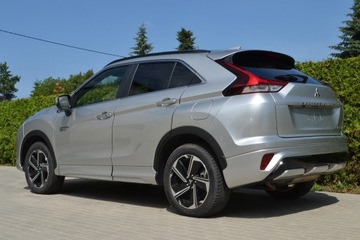 Mitsubishi Eclipse Cross SUV PHEV 2.4 188KM 2022 PHEV 4x4 ** 10 tyś km ** W OFERCIE DWIE SZTUKI, zdjęcie 10